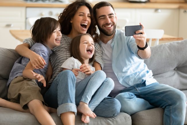 Concept per ortodonzia per adulti e bambini - Dott.ssa Chiara Piccioni