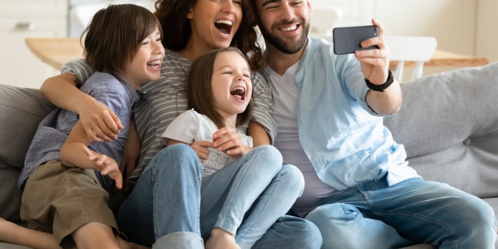 Concept per ortodonzia per adulti e bambini - Dott.ssa Chiara Piccioni