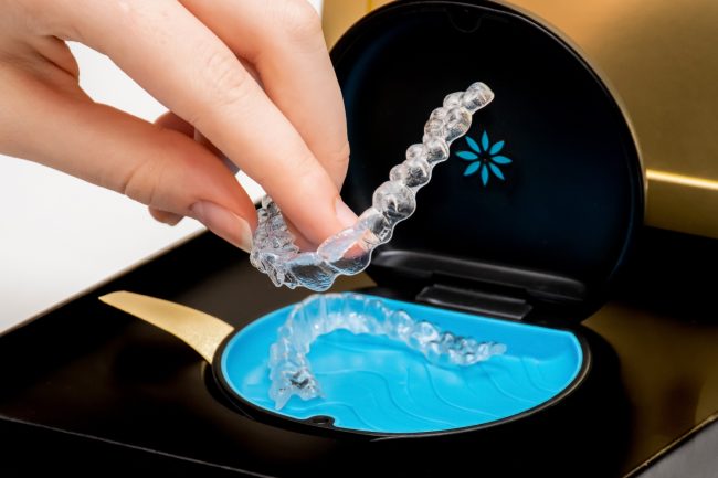 Invisalign®, l'allineatore dentale trasparente