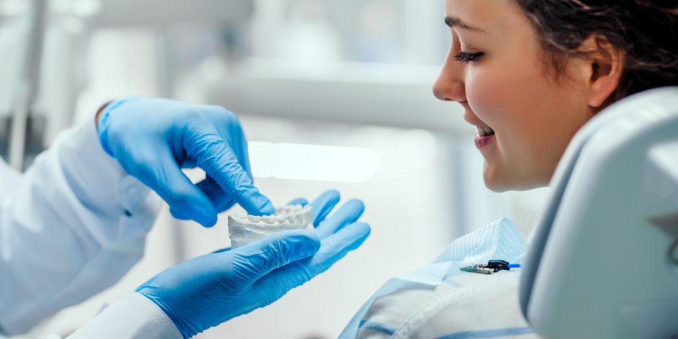 concept per ''denti storti dopo apparecchio'' - Chiara Piccioni